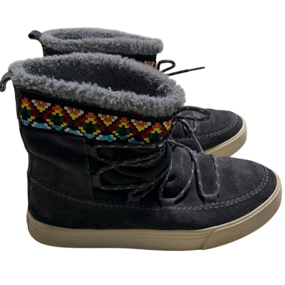 TOMS Alpine Boots Gray Suede Multicolor Geometric Embroidered Women's Size 8